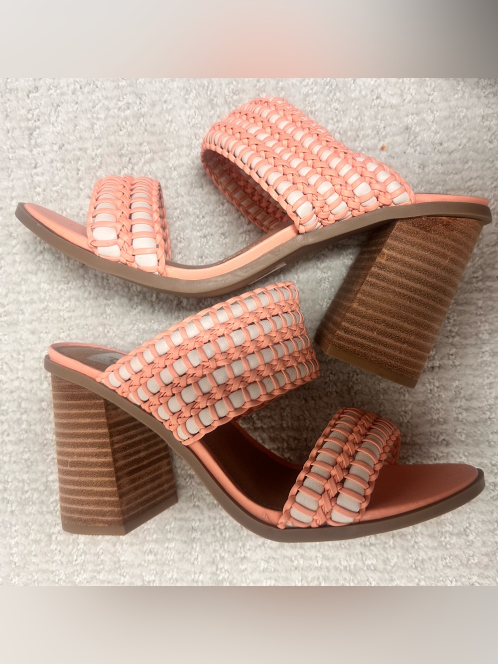 DV Dolce Vita Woven Two-Band Block Heel Sandals - Peach Size 8